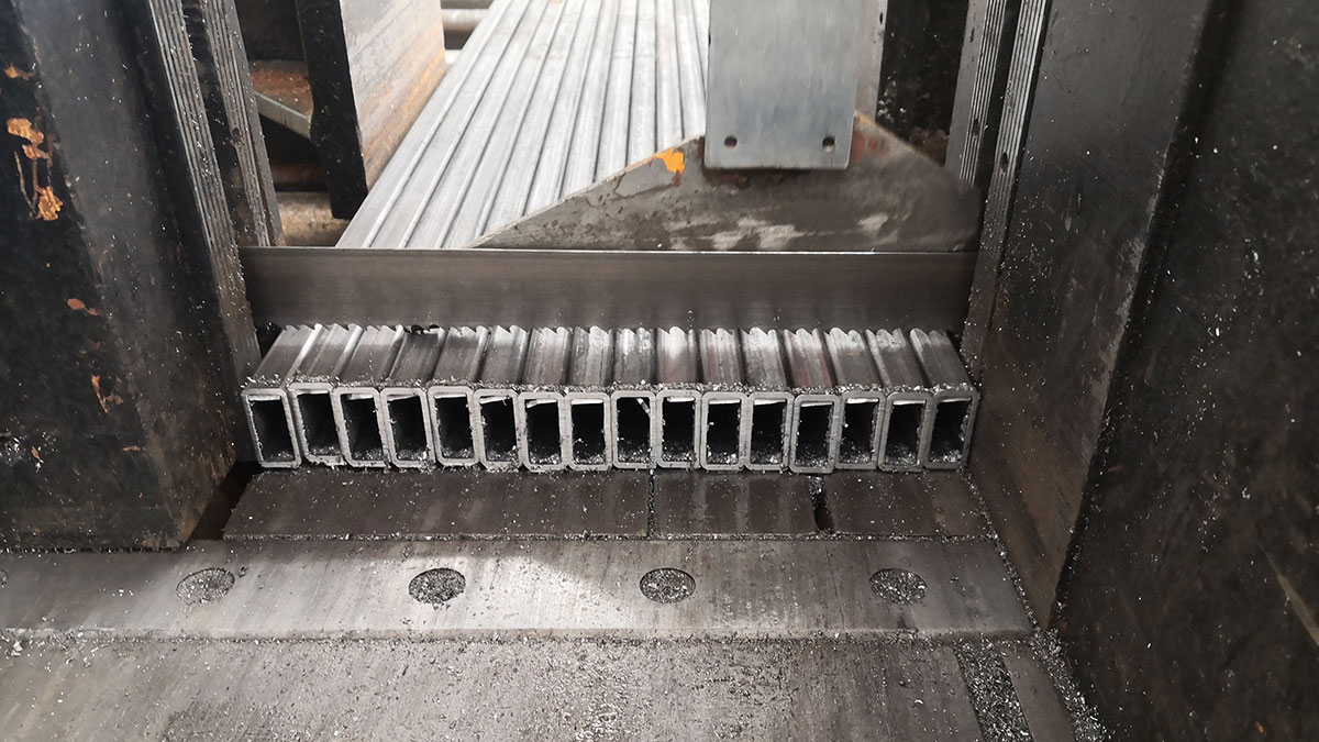 1725327337456192.jpg 鋸條